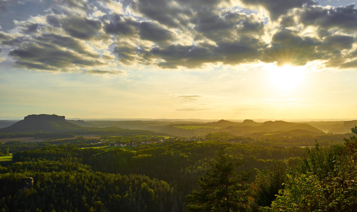 Panoramablick von der Brandaussicht Blick von der Brandaussicht auf den Lilienstein